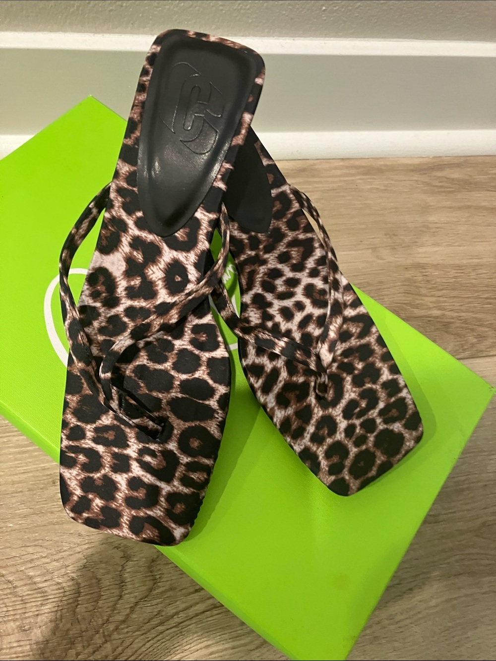 Leopard Print Square-Toe Thong kitten heel 
Sandals - Brown
